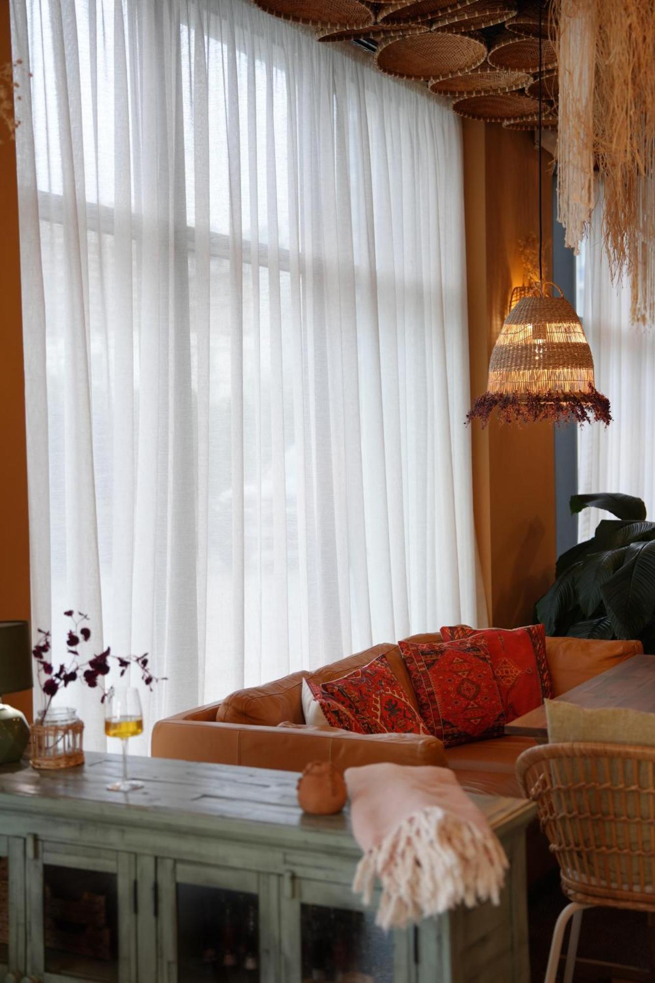 Green Side Apart Hotel Батуми Екстериор снимка