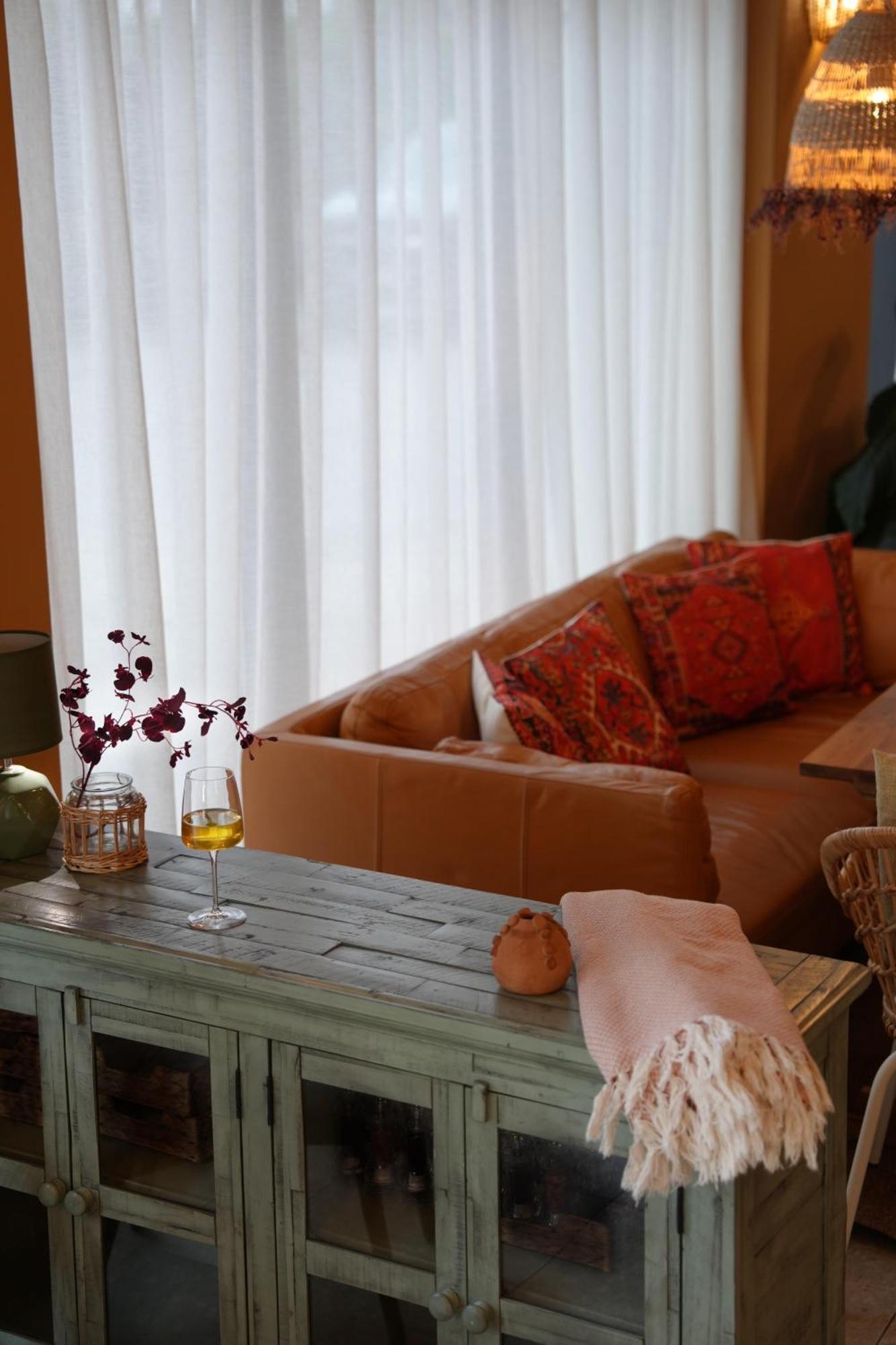 Green Side Apart Hotel Батуми Екстериор снимка
